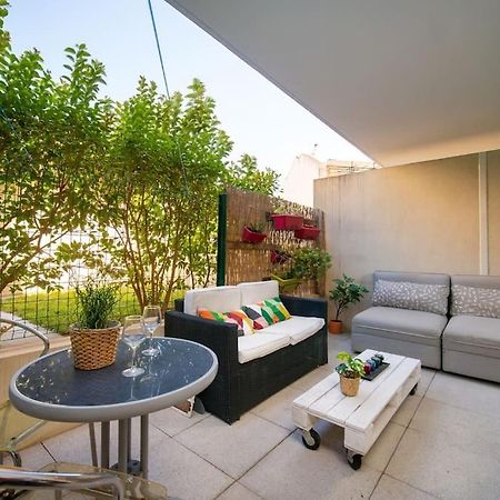 Fully Equipped Apartment With Terrace Sleeps 4 Marseilles Exterior foto