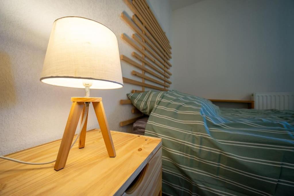 Fully Equipped Apartment With Terrace Sleeps 4 Marseilles Exterior foto